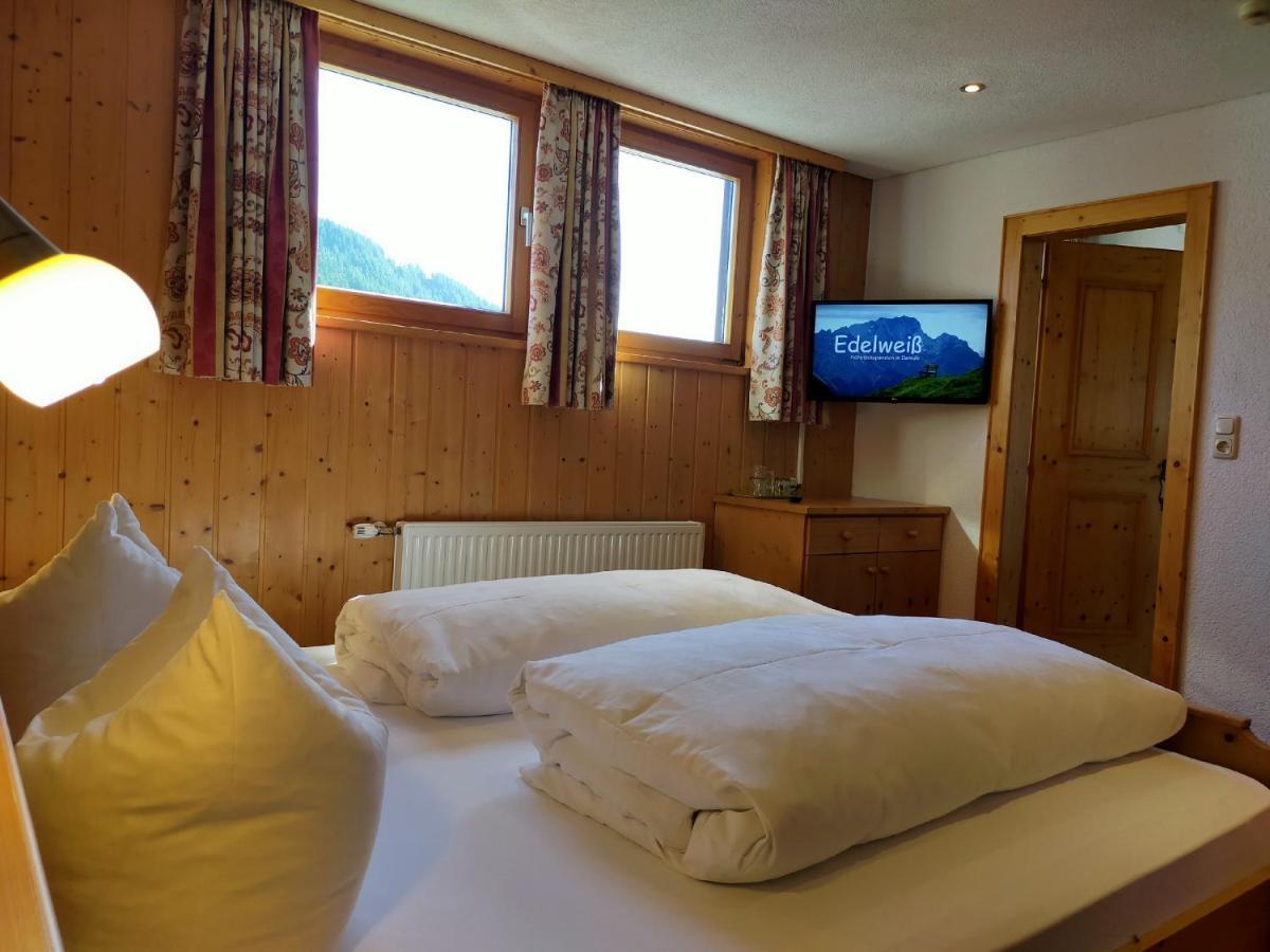 Pension Edelweiss Дамульс Экстерьер фото
