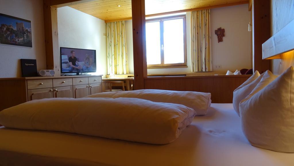 Pension Edelweiss Дамульс Экстерьер фото